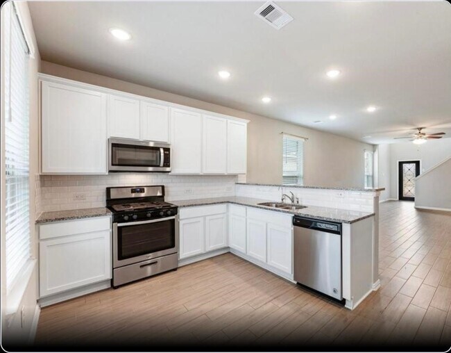 Foto del edificio - 31314 Spotted Saddle Hollow