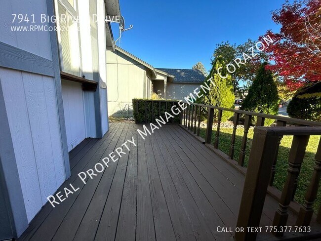 Foto del edificio - 7941 Big River Dr