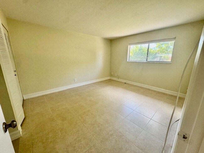 Photo - 2 bedroom 2 bathroom unfurnished annual Apartment