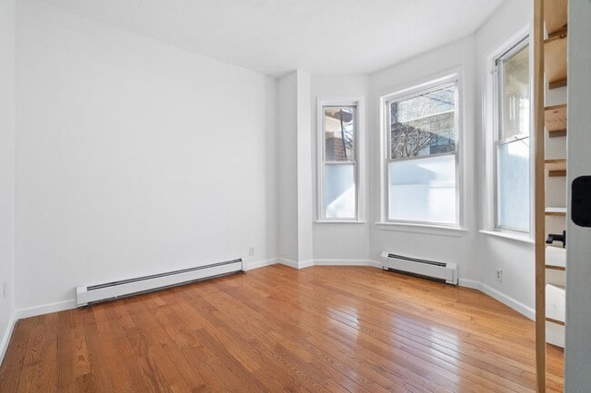 Building Photo - 804 Palisade Ave