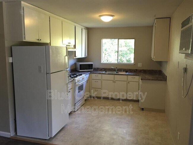 Foto del edificio - 346 Hickory St