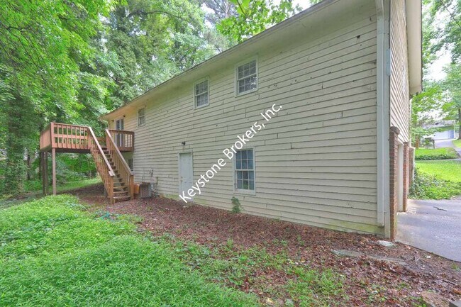 Foto del edificio - 2764 Janet St