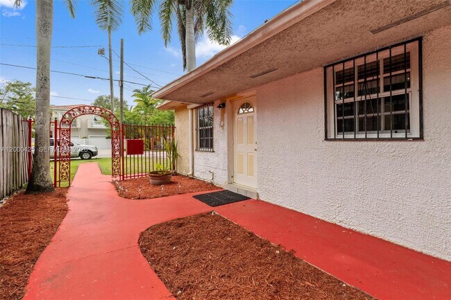 Foto del edificio - 3147 McDonald St