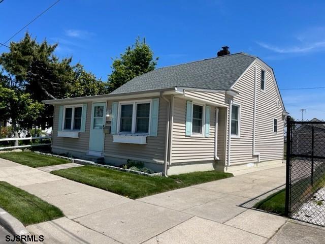 Primary Photo - 8220 Fulton Ave