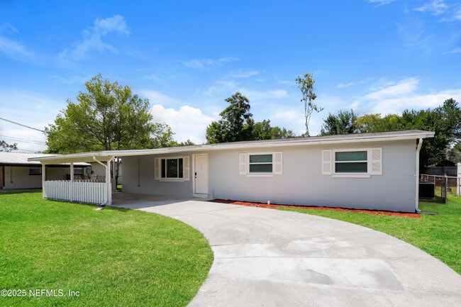 Building Photo - 329 Gano Ave