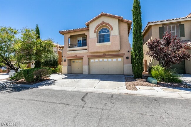 Foto del edificio - 405 Bloomingdale Ct