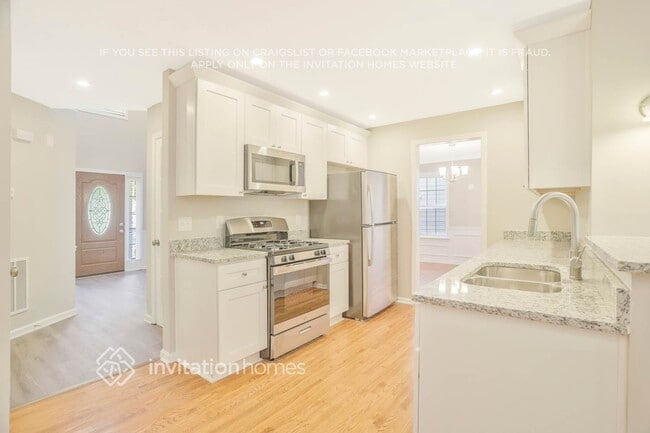 Building Photo - 2978 Bancroft Glen