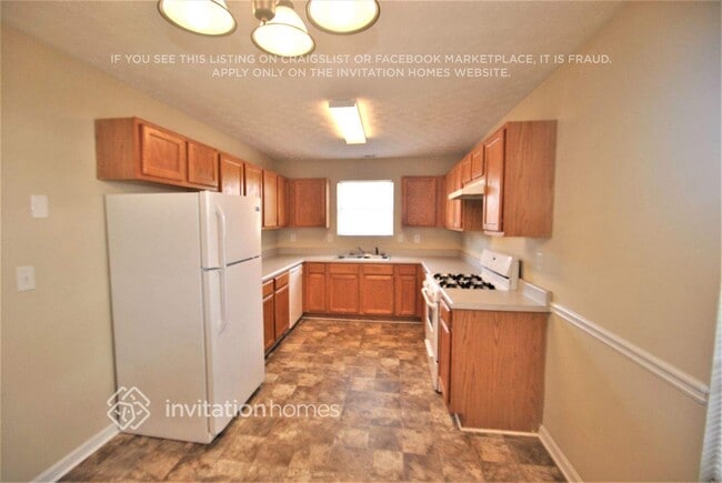 Building Photo - 5055 Tussahaw Way