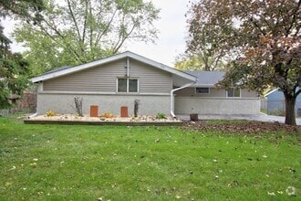 Building Photo - 153 W Briarcliff Rd