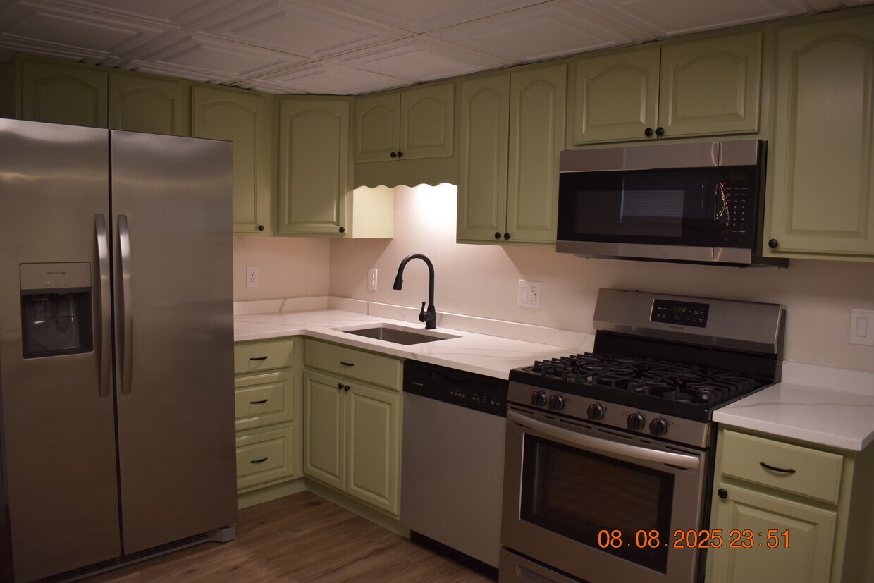 Foto principal - 13 Carman St