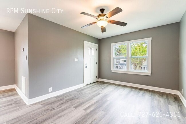 Building Photo - 2017 Ocean View Pl