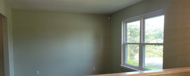 Building Photo - 3935 Mccalley Pl SW