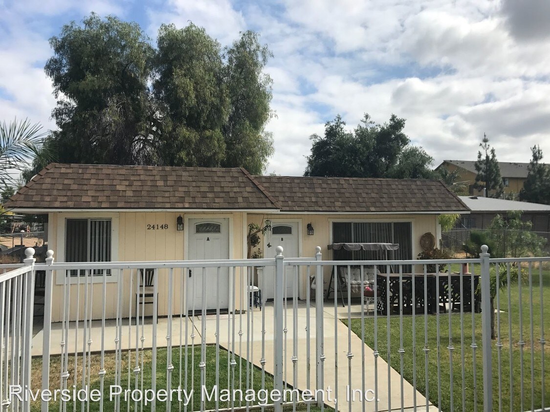 Foto principal - 24148 Atwood Ave