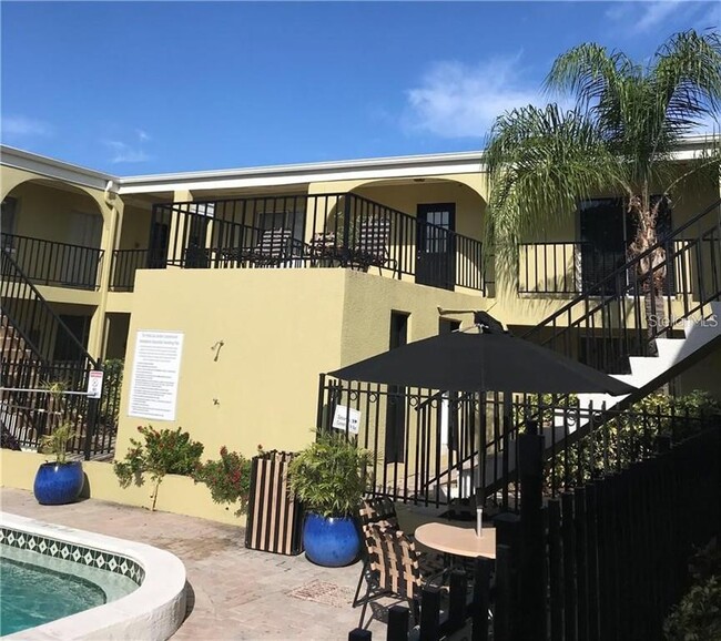 Foto del edificio - 3206 W Azeele St