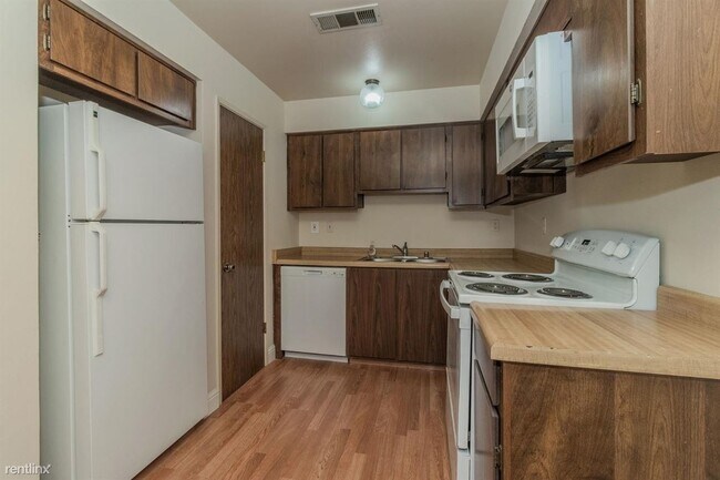Foto del edificio - 4504 N Valentine Ave