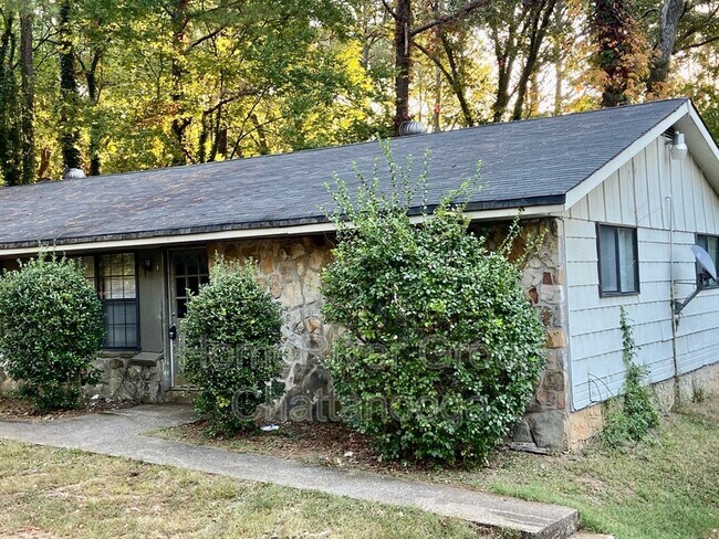Building Photo - 7616 Bishop Dr