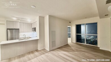 Building Photo - 15 Watergarden Dr