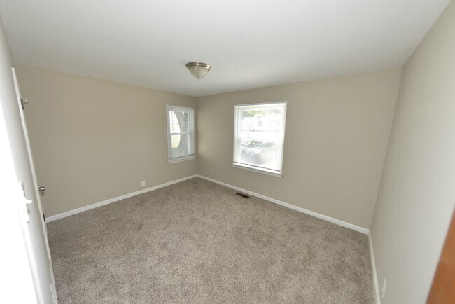Foto del edificio - 1237 Kilgore Dr