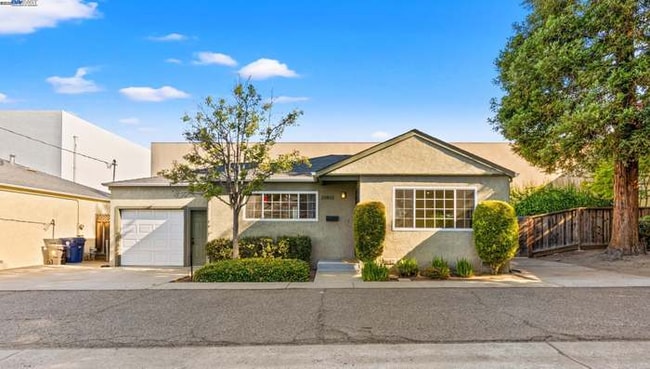 Building Photo - 20852 Baker Rd