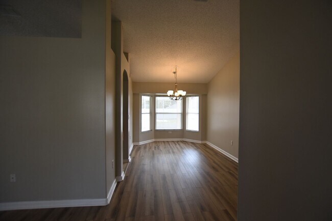 Building Photo - 2961 Settlers Trail