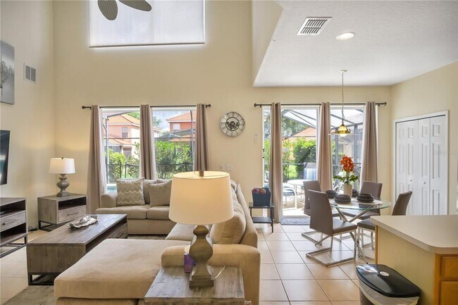 Foto del edificio - 134 Sevilla Ave