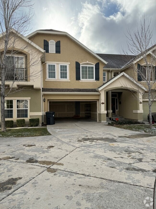 Building Photo - 3053 Sage Loop