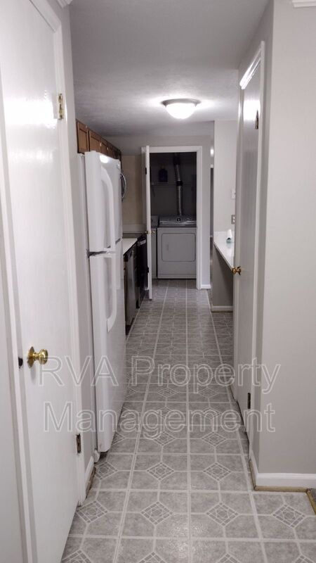 Foto del edificio - 7701 O'Keith Ct