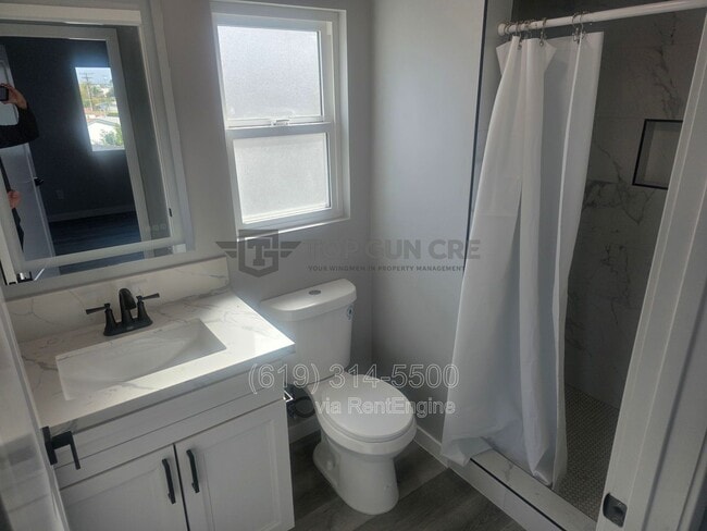 Building Photo - 4862 Fond Du Lac Ct