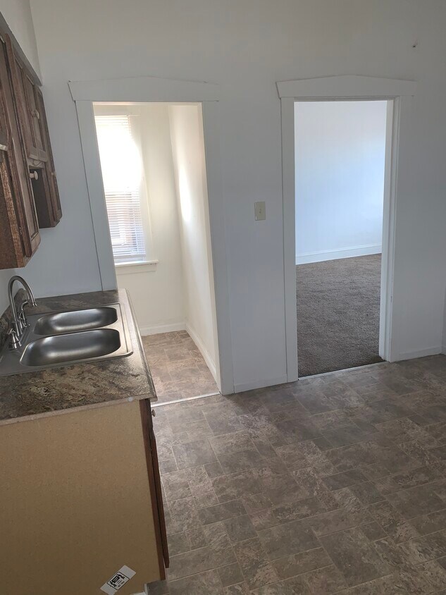 Foto principal - 6315 S Whipple St