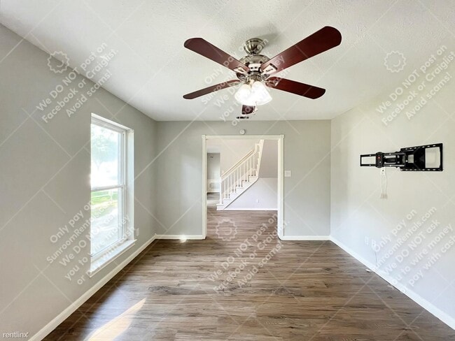 Foto del edificio - 4 br, 2.5 bath House - 6914 Wimbledon Esta...