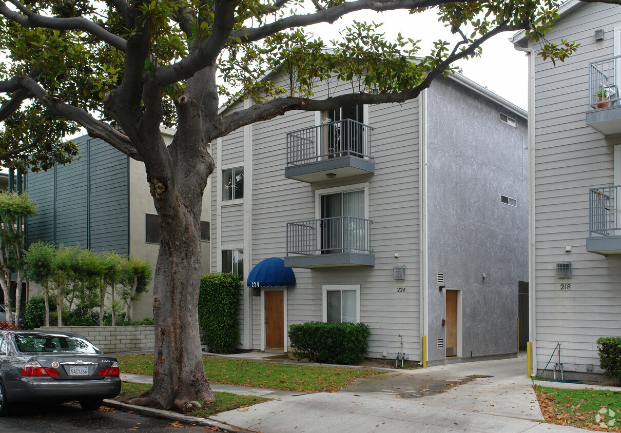 224 Virginia St, El Segundo, CA 90245 Apartments in El Segundo, CA