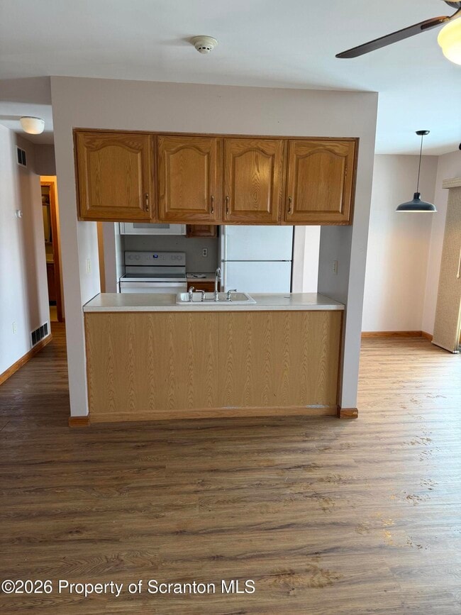 Foto del edificio - 609 Main St