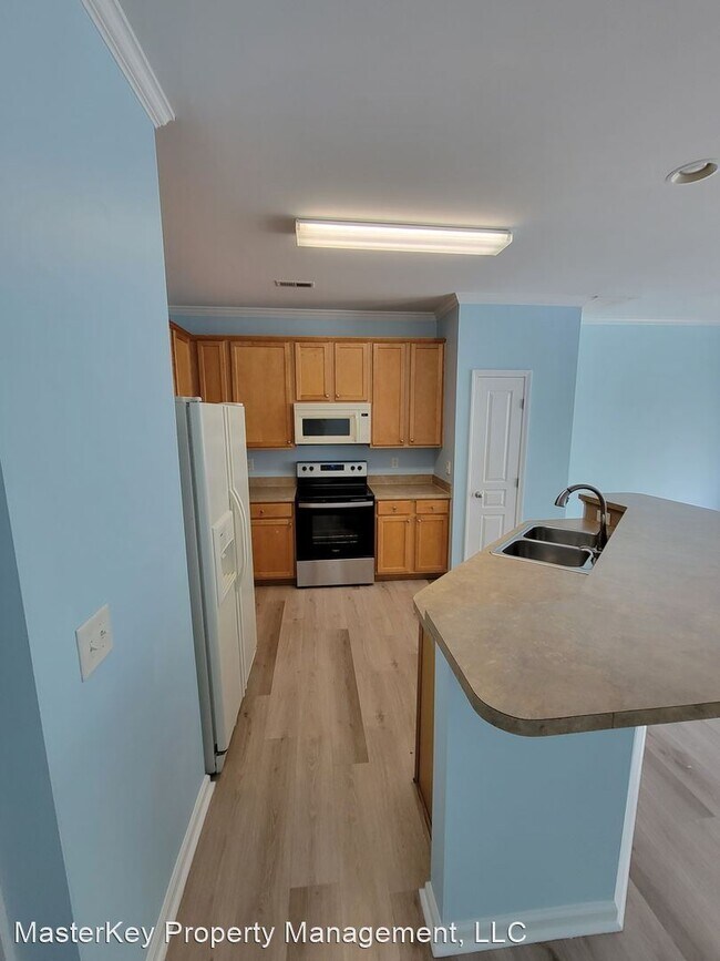 Building Photo - 3 br, 2.5 bath House - 413 Hamlet Park Dr