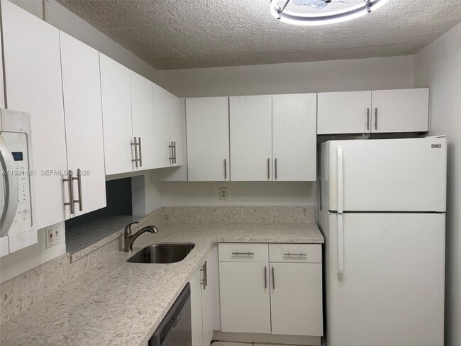 Building Photo - 8035 SW 107th Ave