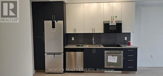 Photo du bâtiment - 415-415 Main St W
