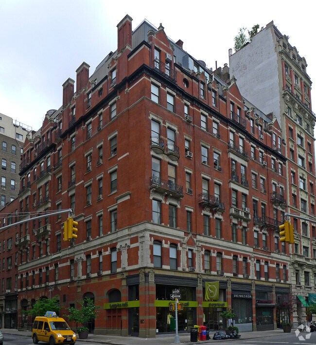 Primary Photo - 46-52 E 11th St