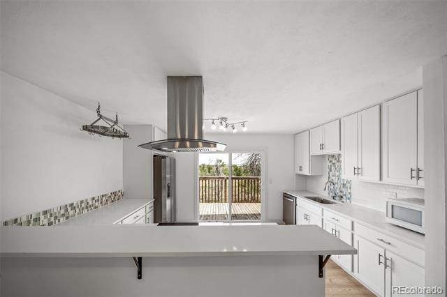 Foto del edificio - 15989 E 18th Pl