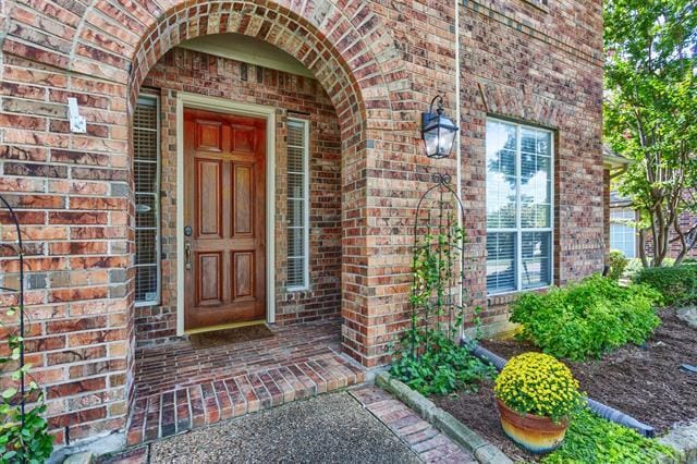 Building Photo - 1613 Rollins Dr