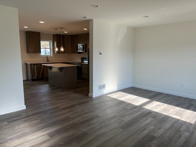 Foto del edificio - 107 N Union St