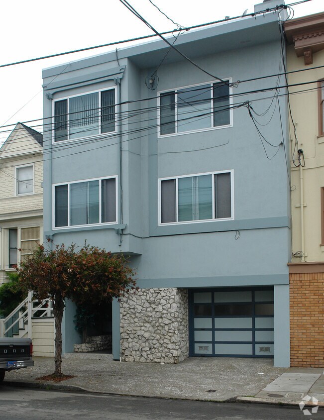 Building Photo - 471 23rd Ave