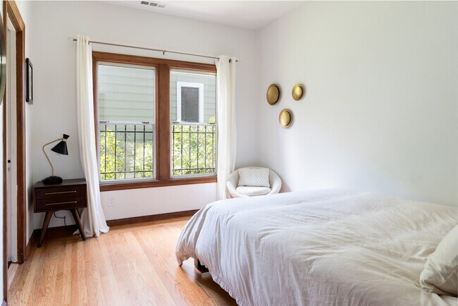 Foto del edificio - 1504 Magnolia St