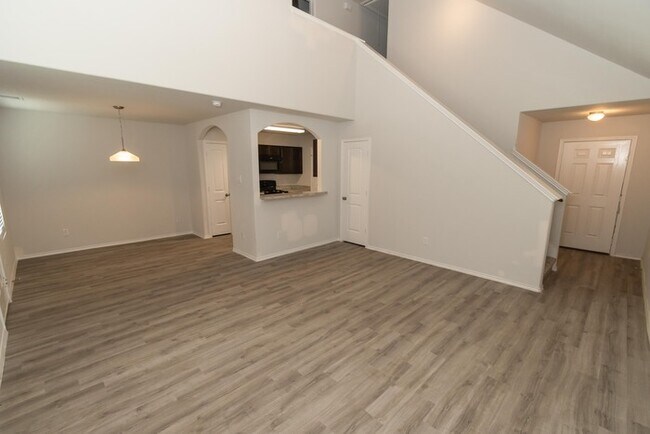 Foto del edificio - 16902 Lacey Bell Ln