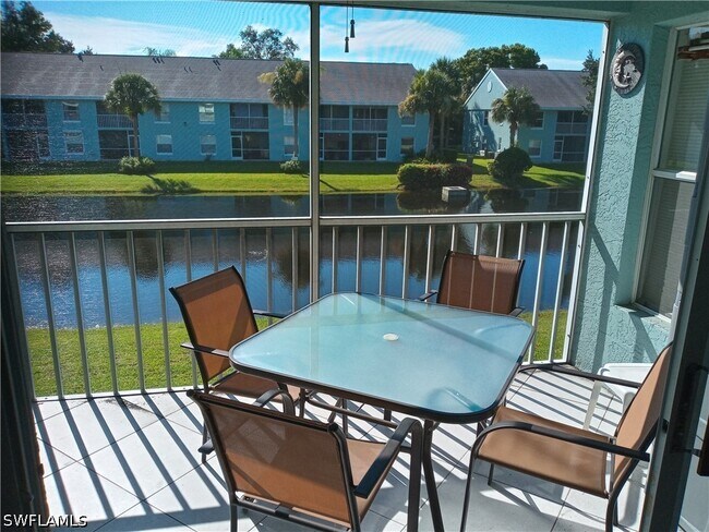 Foto del edificio - 185 Grand Oaks Way