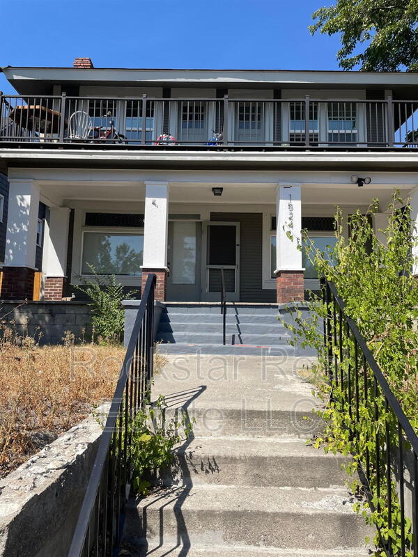 Foto principal - 1524 W Gardner Ave