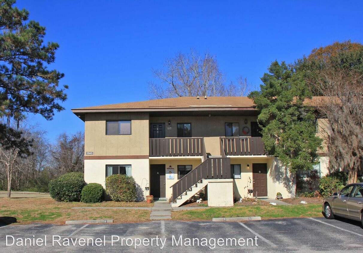 Primary Photo - 2945 Dove Haven Ct