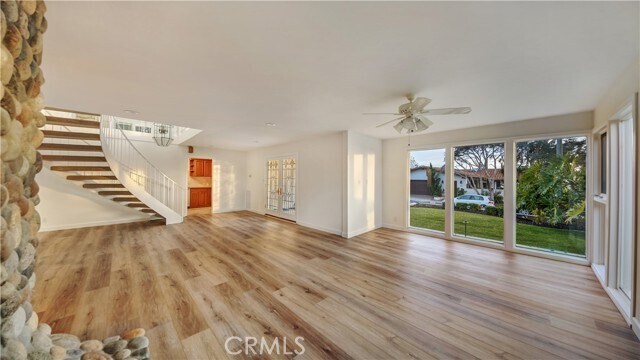 Building Photo - 726 Kendall Dr