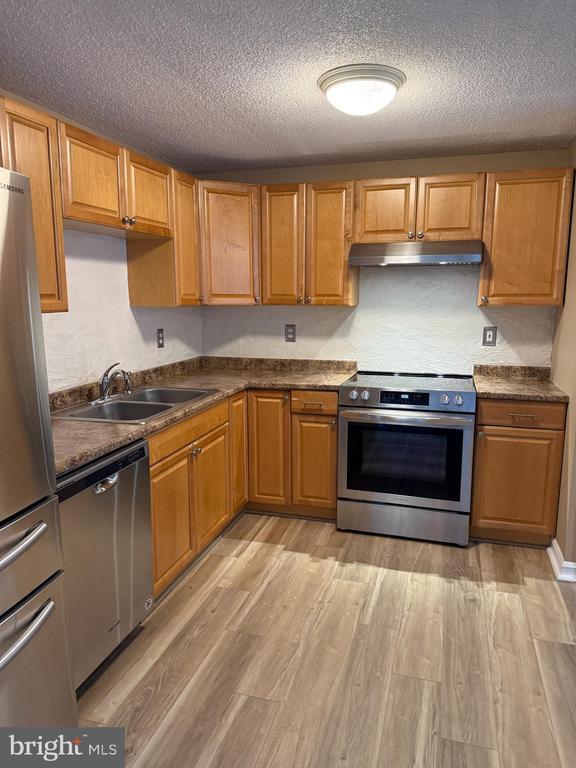 Building Photo - 310 Ridge Ave