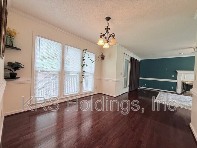 Building Photo - 1208 Tobacco Barn Rd