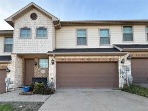 Building Photo - 2373 Novin Dr