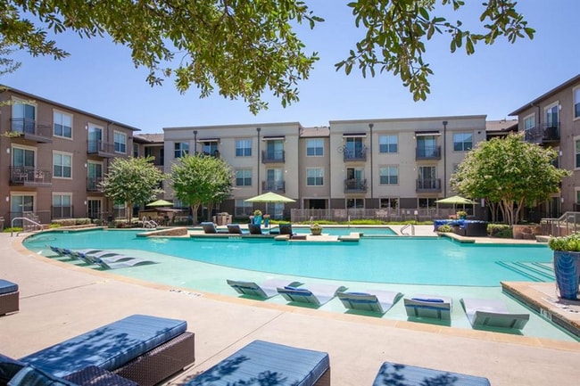 Building Photo - Dallas, TX Apartment Homes